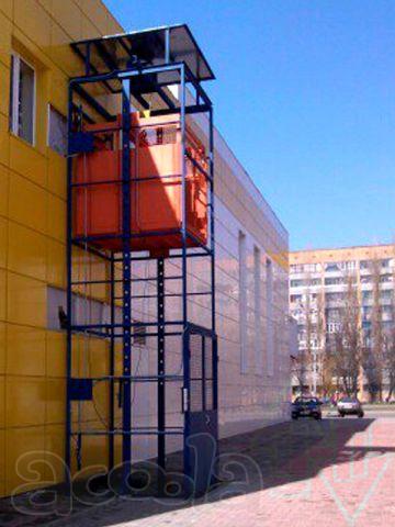 Универсальный  грузовой подъёмник
